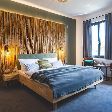 Boutique Hotel Landhauszeit 巴特明斯特艾弗尔 外观 照片