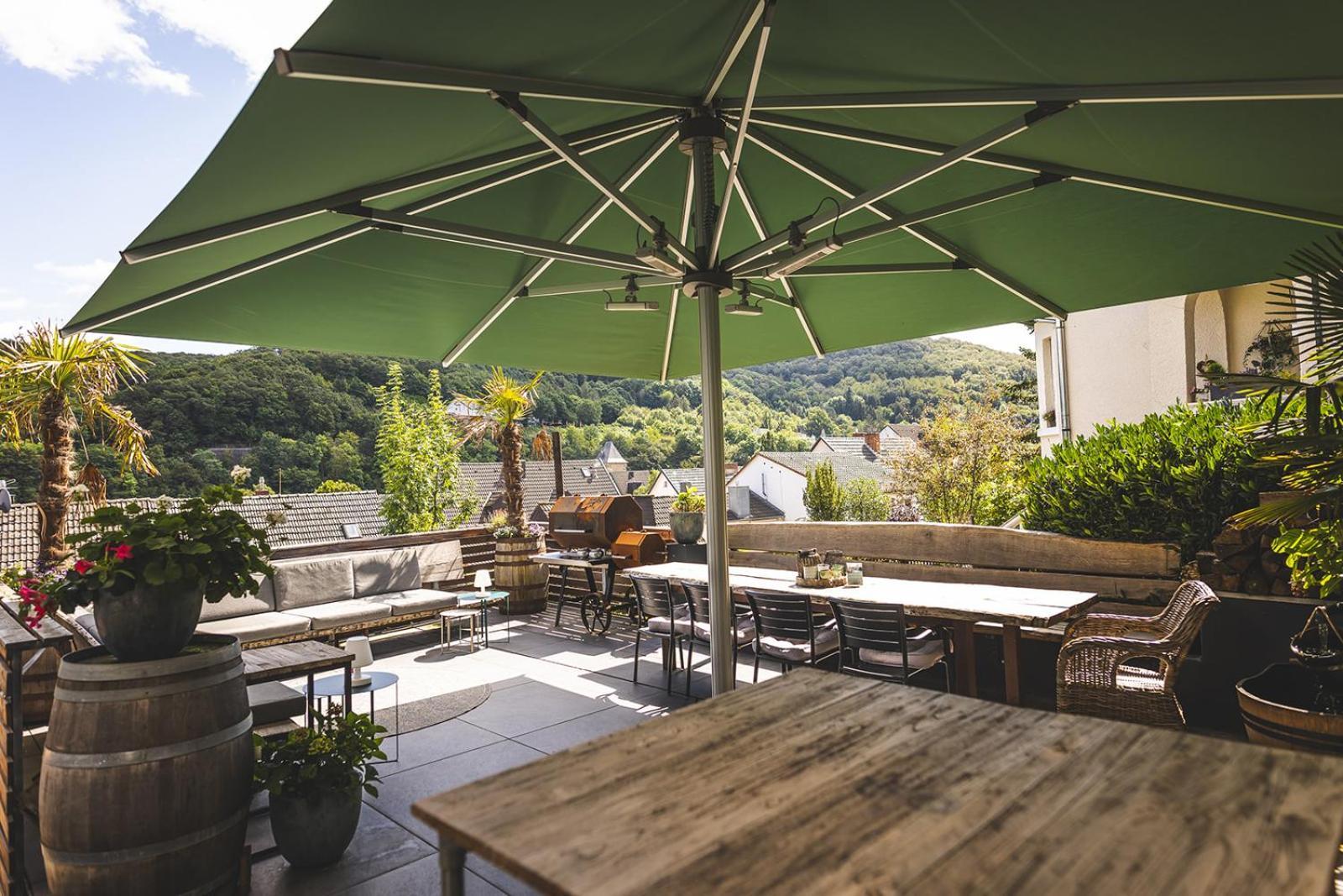 Boutique Hotel Landhauszeit 巴特明斯特艾弗尔 外观 照片